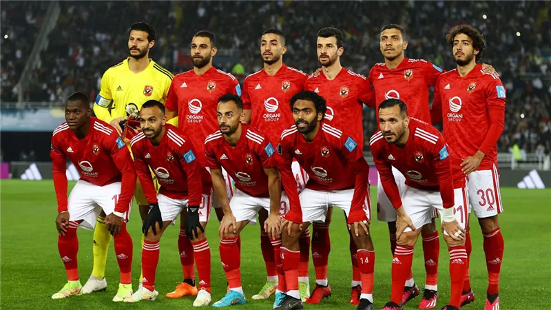 الأهلي يعلن تغيير شعاره رسميا «اختصار عدد النجوم» (فيديو)