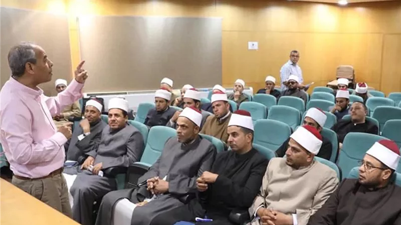سفراء ضد الختان تواصل عملها بالمحافظات
