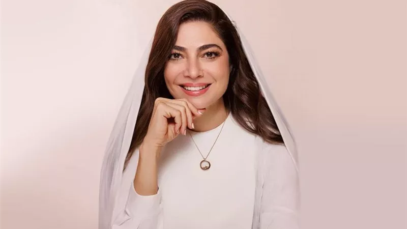 هنيدة الصيرفي تضع بصمتها على أزياء المشاهير 