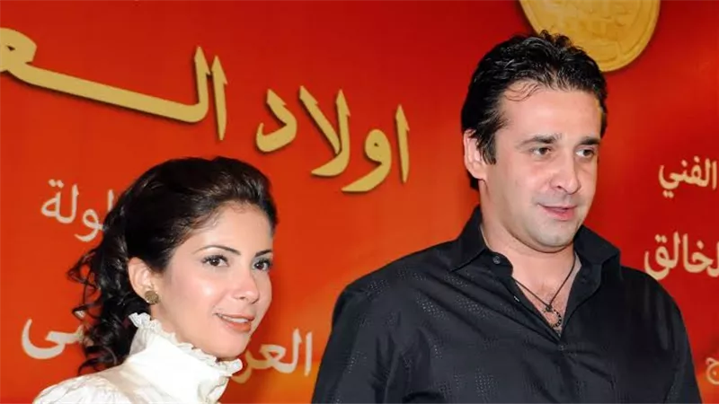 كريم عبد العزيز يشوق جمهوره بعمل جديد مع منى زكي