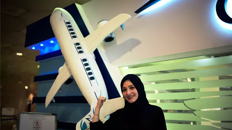 المرأة السعودية تقتحم مجال صيانة الطائرات