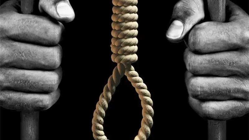 أمين شرطة يقتل زميله ويصيب 3 آخرين بسبب زوجته والجنايات تعاقبه بالإعدام