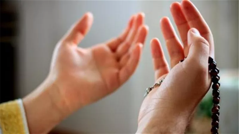أفضل 5 أدعية لتعجيل شفاء المرضى «اللهم رب الناس أذهب البأس»