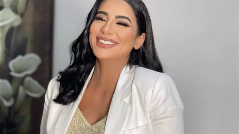 جوري بكر ترزق بمولودها الأول (صور)