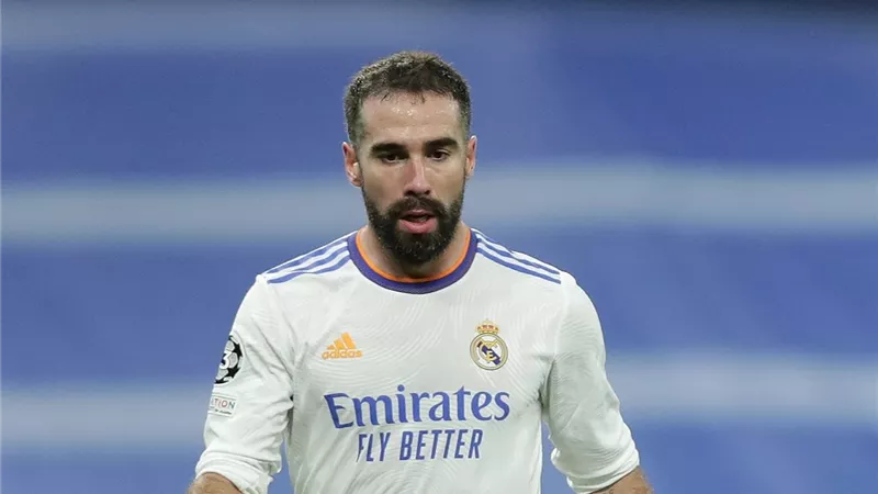 نجم ريال مدريد يرد على اتهامات الشيشة والتحرش