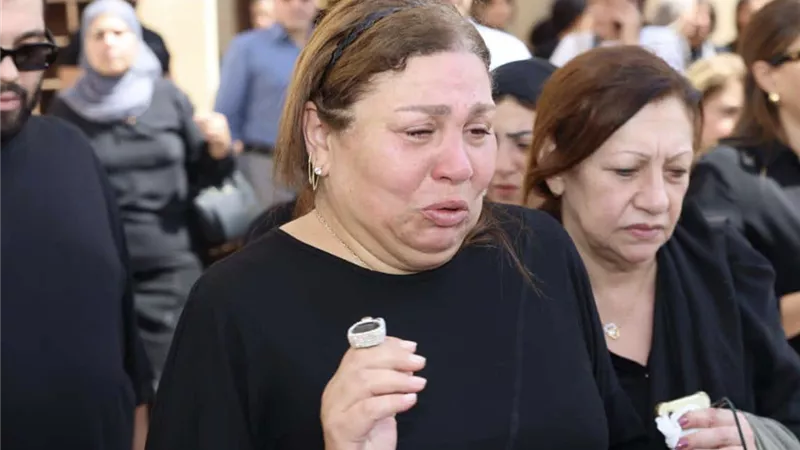 الصور الأولى من تشييع جثمان أشرف مصيلحي