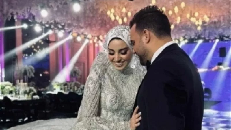 الفستان تمنه 300 ألف جنيه.. من هى عروسة طلخا؟ 