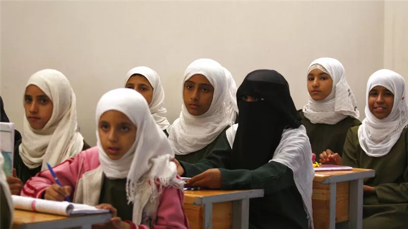 منع النقاب فى المدارس المصرية وشروط الحجاب يشعل الجدل ومديرة: «الأباء سيقاومون القرار»