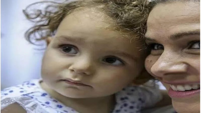 بعد أنغام.. فنانين رزقوا بأطفال من ذوي الهمم أبرزهم عمرو دياب ويسرا اللوزي