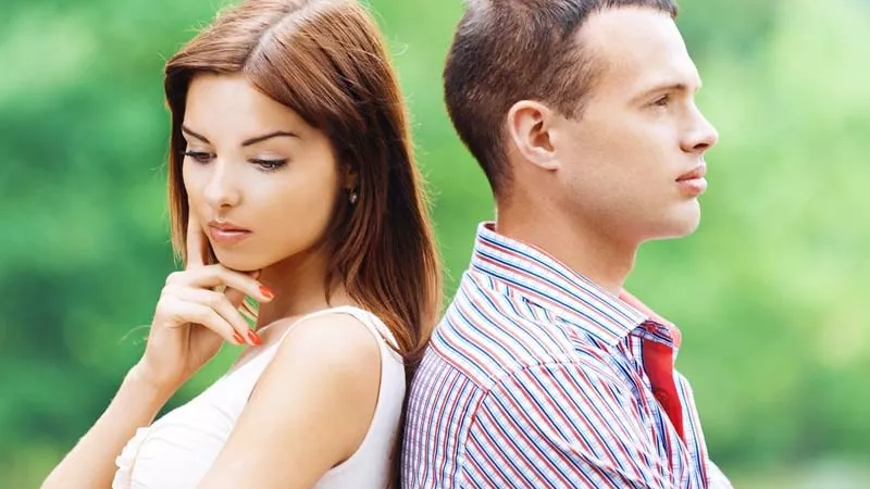 3 تصرفات تنفر الرجل من الدخول بعلاقة عاطفية مع الفتاة