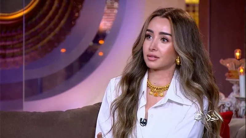 تفاصيل خناقة هنا الزاهد وعمرو أديب على الهواء (فيديو)