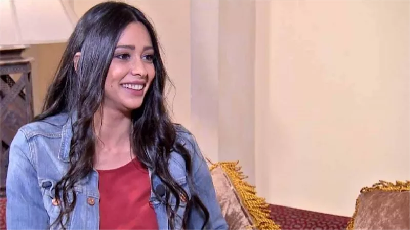 حماس وإسرائيل.. فنانة فلسطينية شهيرة في قبضة الاحتلال