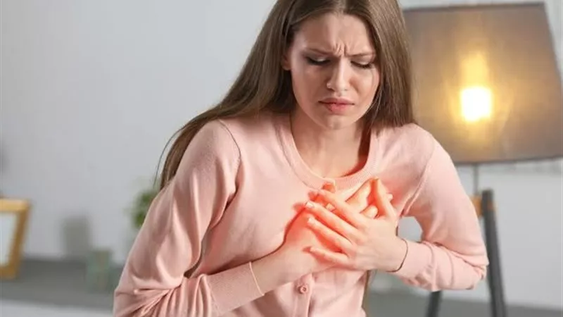 3 مشروبات لتهدئة ضربات القلب (إنفوجراف)