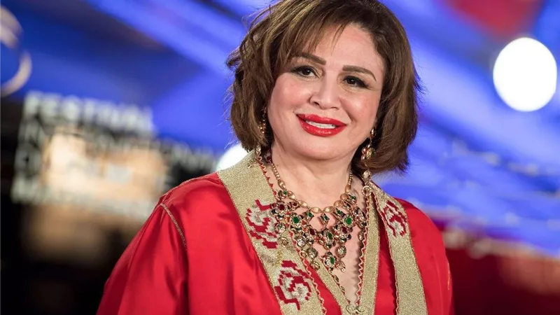 إلهام شاهين توجه رسالة تحذير: «مصر خط أحمر»