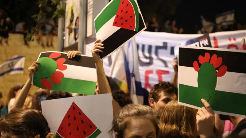 كيف أصبح البطيخ رمزًا للمقاومة الفلسطينية؟ 