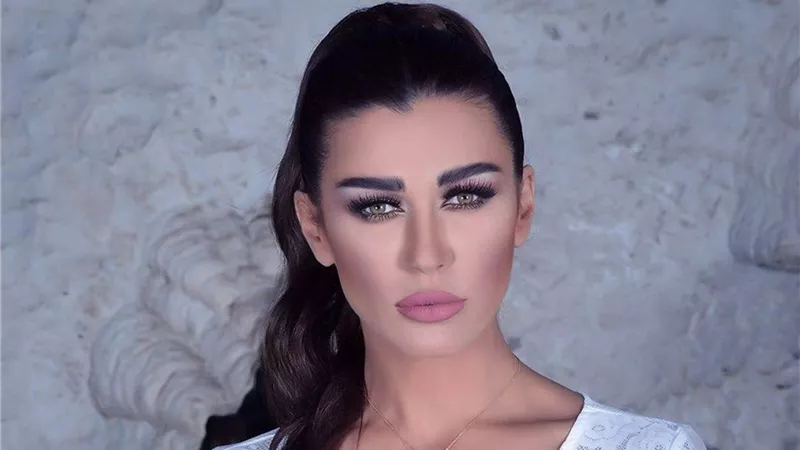 تطورات جديدة في واقعة ضرب نادين الراسي على يد شقيقها الأصغر