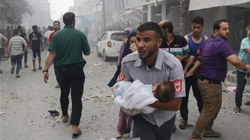 فتوى شرعية بجواز دفن جثث شهداء غزة دون التعرف عليها «كارثة صحية»
