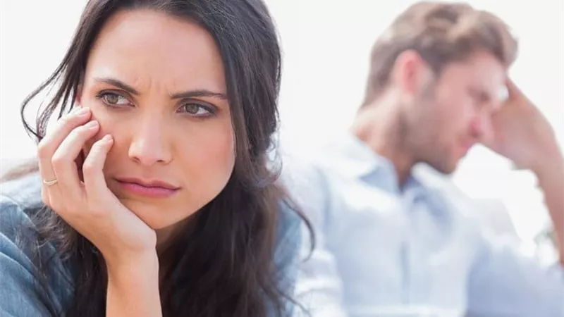 5 أسباب لخيانة الرجل لزوجته أبرزها (إنفوجراف)