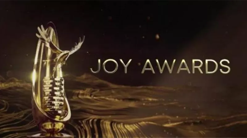 تركي آل الشيخ يشوق الجمهور لحفل joy awards (فيديو) 