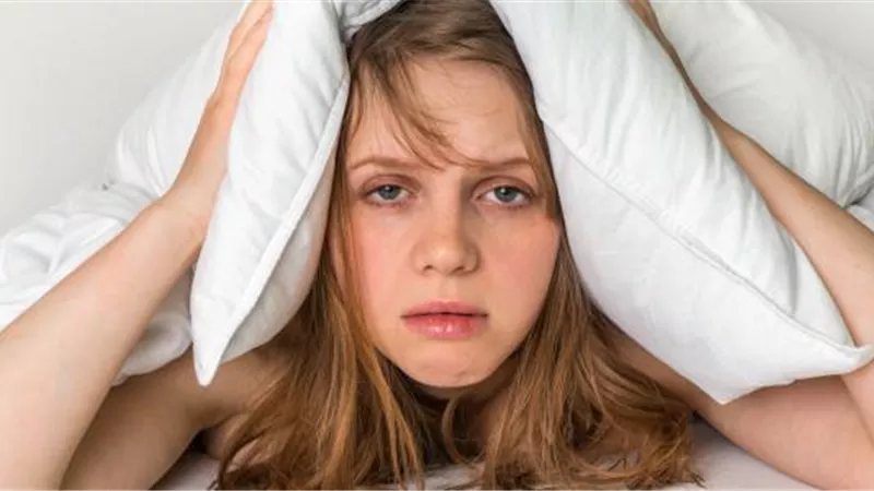كيف استطيع النوم سريعا؟ «4 وسائل لعلاج الأرق»