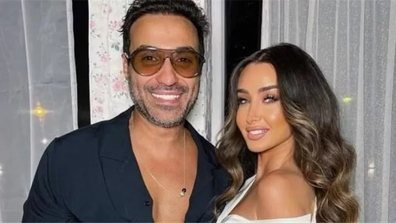 هنا الزاهد تعلن انفصالها رسميا عن أحمد فهمي (صور)