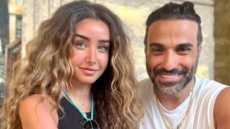 فنان كويتي يعرض الزواج على هنا الزاهد بعد طلاقها من أحمد فهمي 