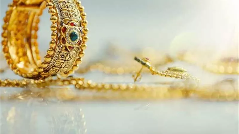 أسعار الذهب اليوم الثلاثاء 21-11-2023