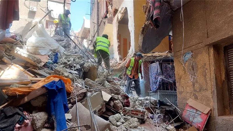 انهيار منزل من طابقين في ساقلتة بسوهاج