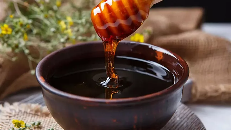 تفسير رؤية العسل الأسود فى المنام