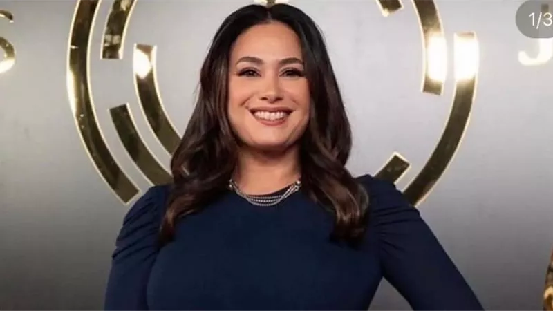 تعليق ناري لطارق الشناوي على استقالة هند صبري من برنامج الأغذية العالمي