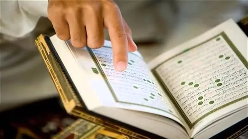 ما حكم قراءة القرآن بسرعة؟ الإفتاء تُجيب