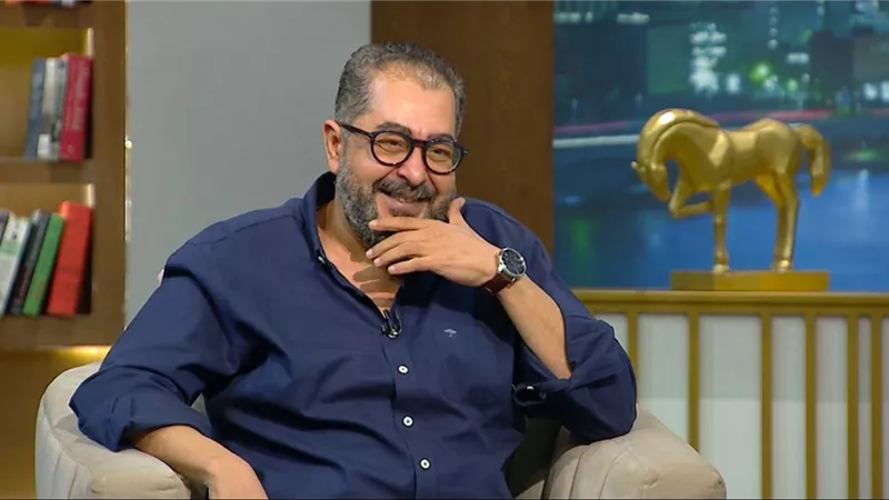 عمرو الليثي يعلن إذاعة اللقاء الأخير للفنان الراحل طارق عبد العزيز