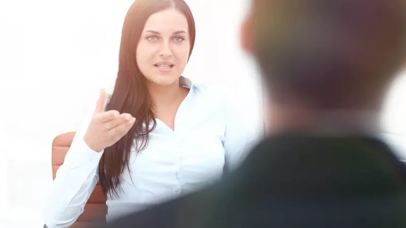 5 نصائح للتعامل مع الزوجة النرجسية (إنفوجراف)