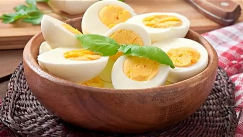 4 تأثيرات خطيرة لتناول البيض على الافطار