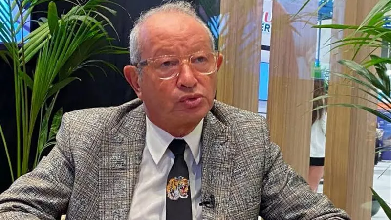 نجيب ساويرس يشيد بصناع «شماريخ»: فيلم جامد