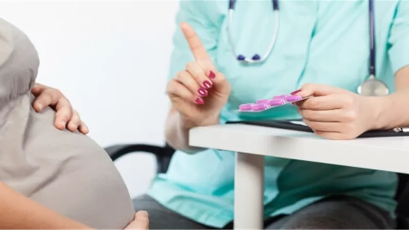 6 أسرار وراء إلزام الحامل بتناول «حمض الفوليك»
