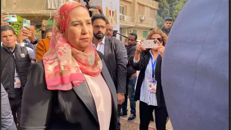 وزيرة التضامن الاجتماعي تدلي بصوتها في الانتخابات الرئاسية 2024