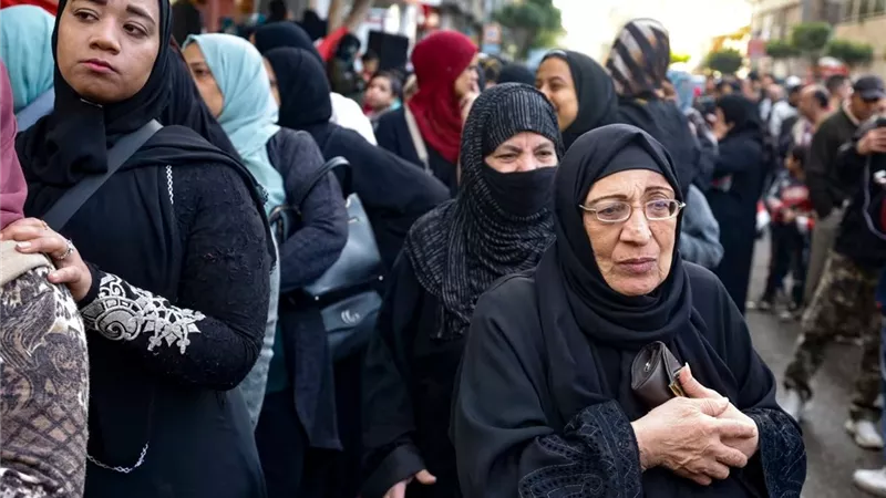 إحالة سيدة صوتت مرتين في الانتخابات الرئاسية للتحقيق وعقوبة قاسية تنتظرها 