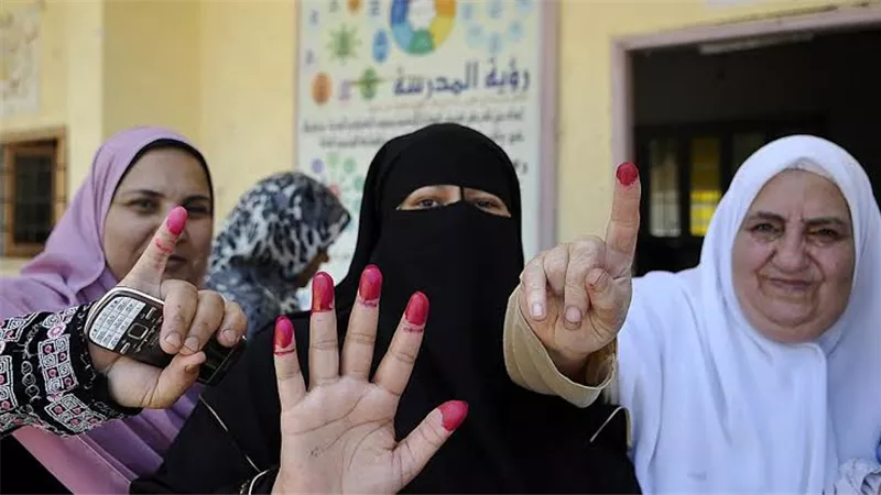 عقوبة رفض الناخب غرس إصبعه بالحبر الفسفوري بعد التصويت بانتخابات الرئاسة 2024