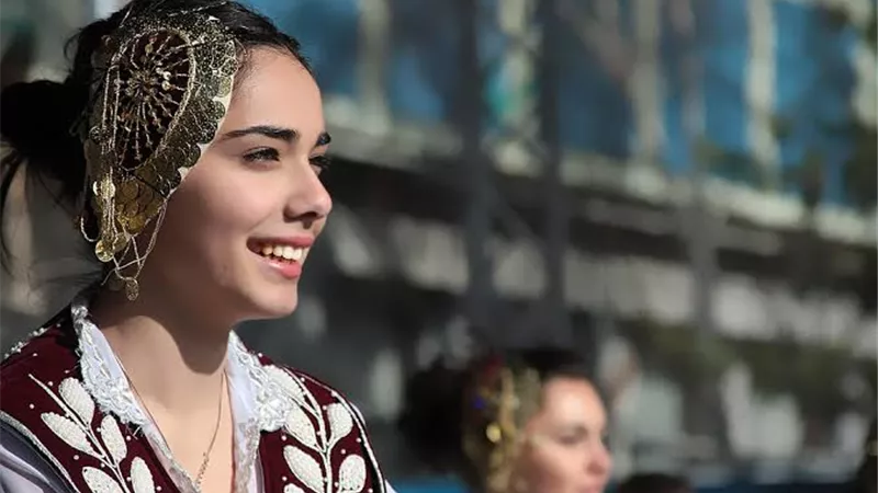 صفات تختص بها المرأة الألبانية «القسوة والتحفظ» 