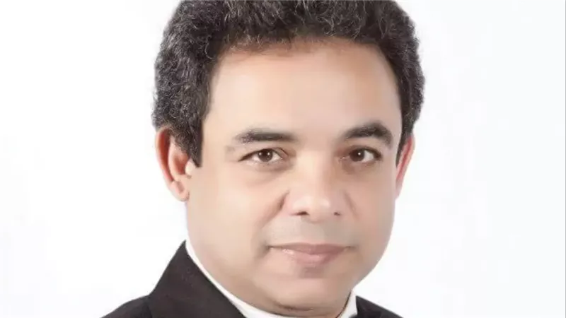 بعد وفاة الفنان عادل أنور.. مسيرته المهنية وأبرز أعماله