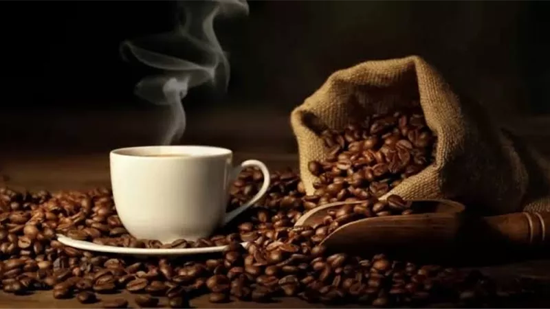 4 أسباب لزيادة ضربات القلب بعد شرب القهوة 
