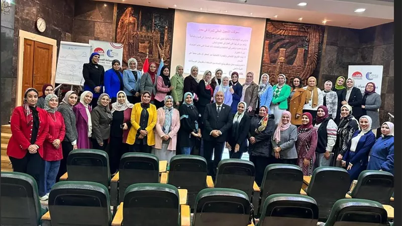 انطلاق الدفعة الثانية من برنامج المرأة تقود في المحافظات (صور)