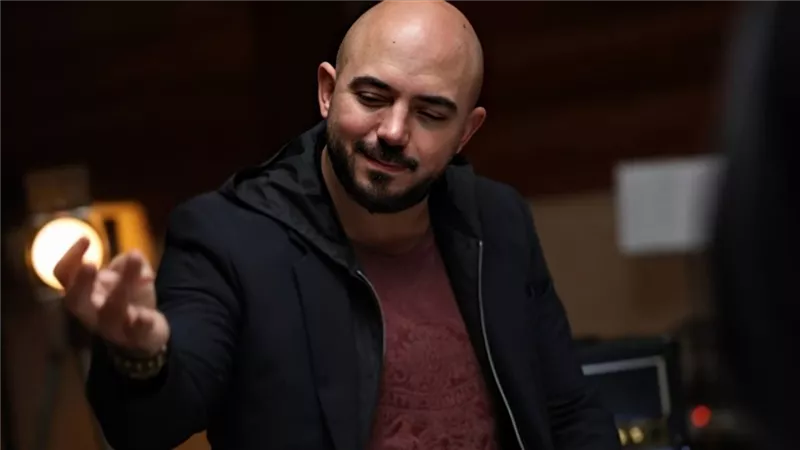 محمود العسيلي يكشف سبب فشل زواجه أكثر من مرة (فيديو)