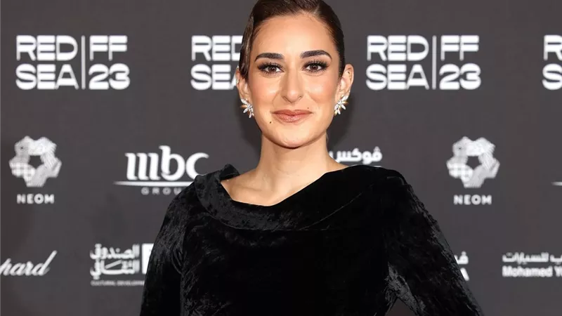 أمينة خليل تفجر مفاجأة حول «المكسيكي» وترد على منتقديها
