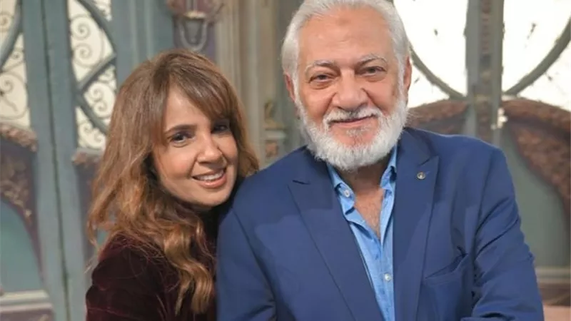 حنان تروي قصة «حزمة البقدونس» التي جذبتها لـ سامح الصريطي (فيديو)