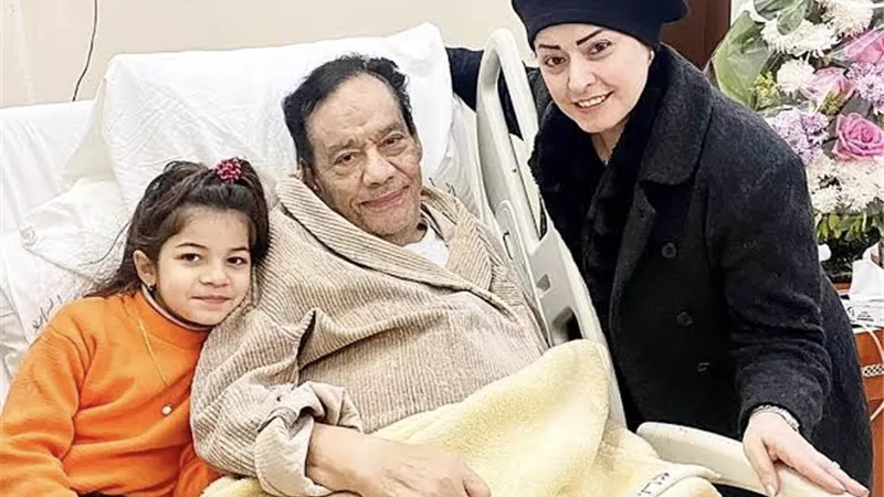 تطورات خطيرة في الحالة الصحية لـ حلمي بكر بعد النصب عليه