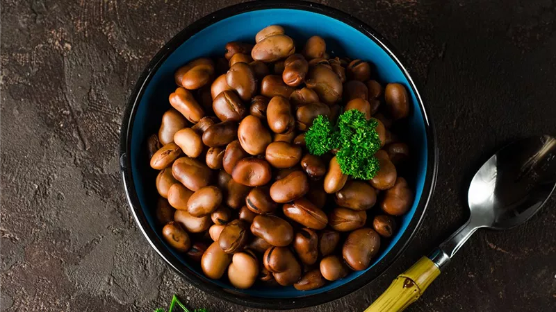 حلمت أنني آكل الفول في المنام «ما تفسير ذلك؟»
