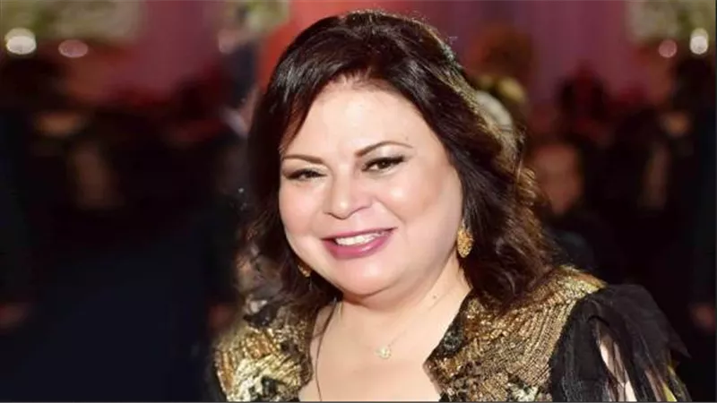 أول ظهور لابنة الفنانة ماجدة زكي والنجم كمال أبو رية | فيديو