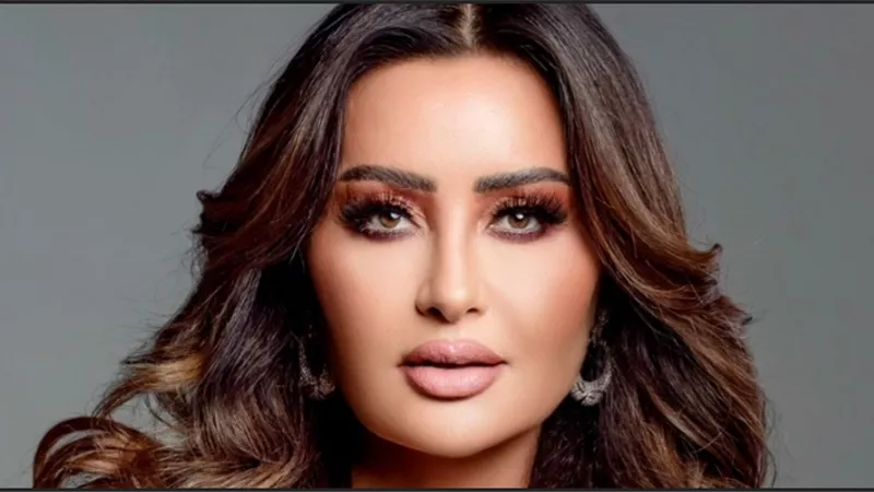 دفتر عزاء والدة المطربة التونسية لطيفة
